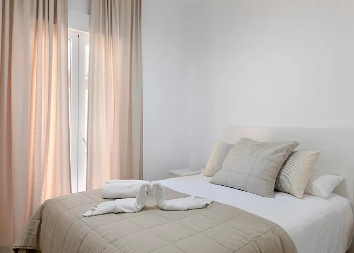 Homeabout Juan De Austria Apartments